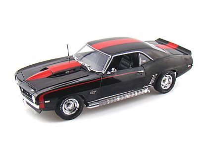 1969 BALDWIN-MOTION Camaro 427 SS • Black with Red stripe • Side Exhaust • #50865HW61